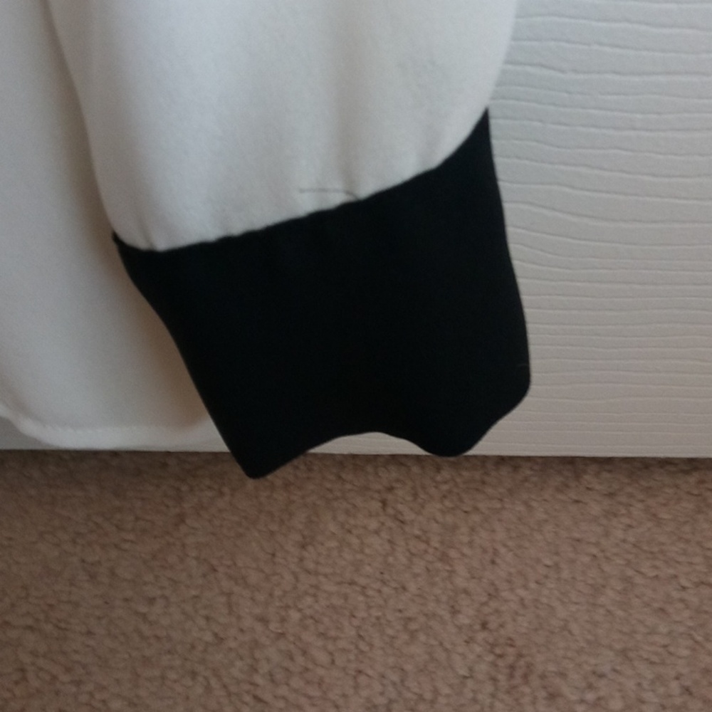 Blouse - Picture 3 of 4